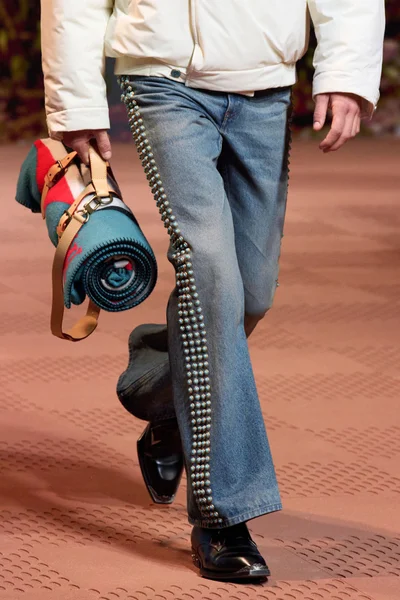 Look 142
